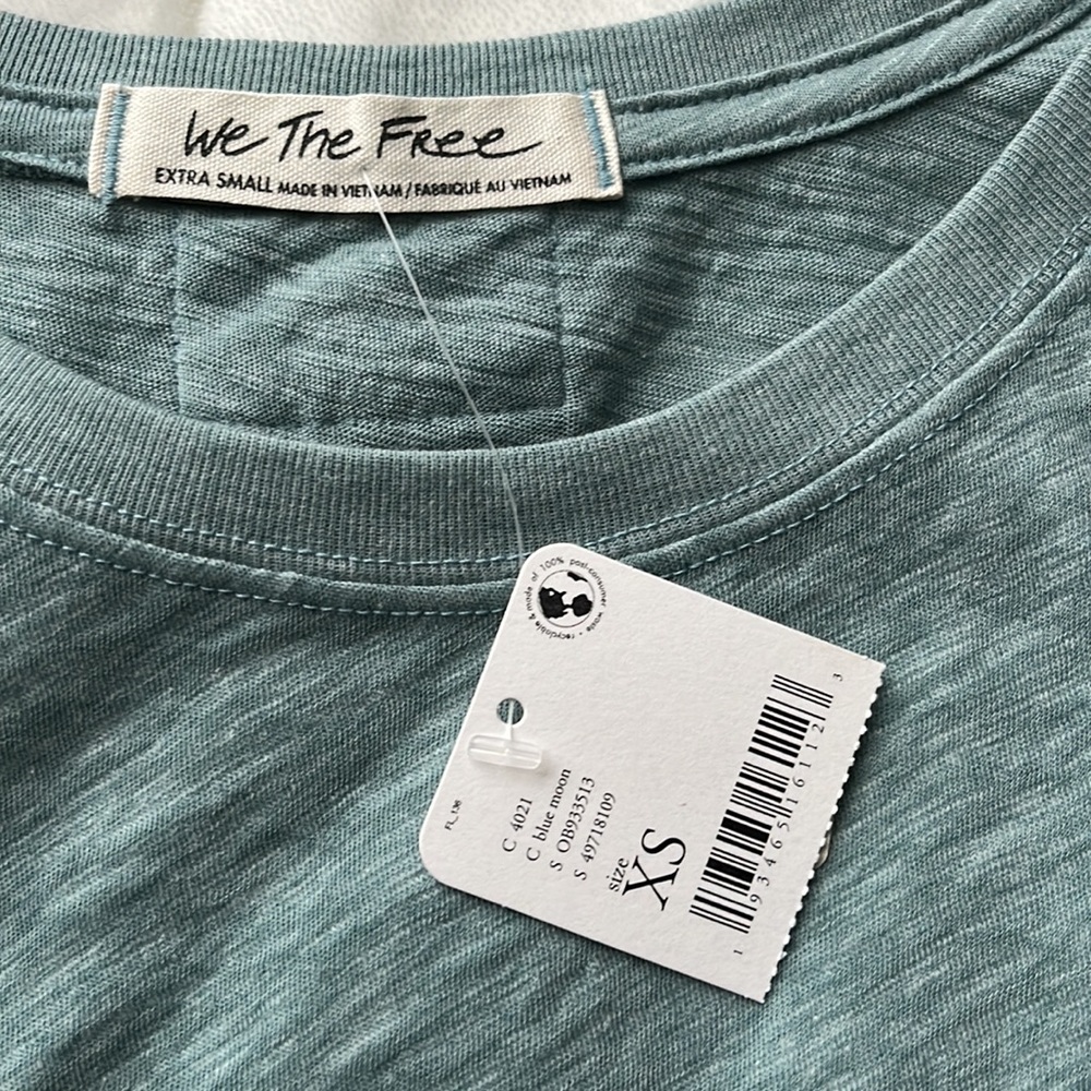 BRAND NEW WITH TAG!!! Free People soft and comfy tee! Super cute and never worn